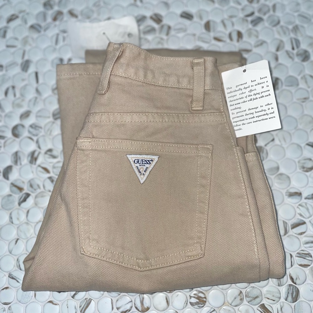 Women’s tan Guess (original fit) Narrow Leg high-waisted jeans size 24 - Picture 3 of 6